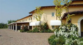 Gold Hotel Calcinate