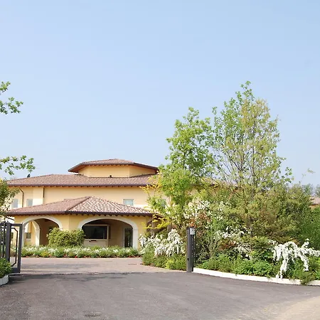 Gold Hotel Calcinate
