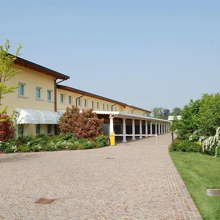 Gold Hotel Calcinate