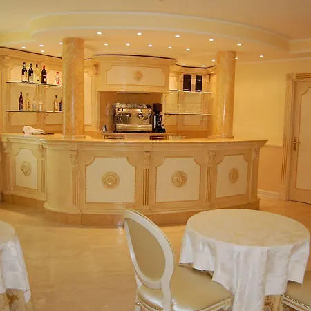 Hotel Gold